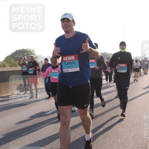 03.10.2025 - Köhlbrandbrückenlauf Fabian Wolf http://msf.ph/oto/9007554 03.10.2025 09:20:15 Position 3 3827, 3653, 2323, 1833 meine-sportfotos.de