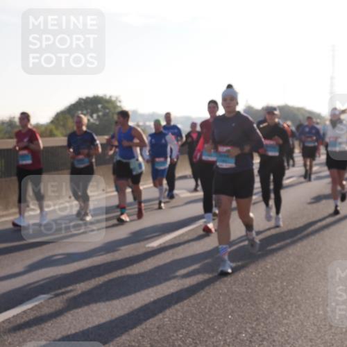 03.10.2025 - Köhlbrandbrückenlauf Fabian Wolf http://msf.ph/oto/9007733 03.10.2025 09:20:19 Position 3  meine-sportfotos.de