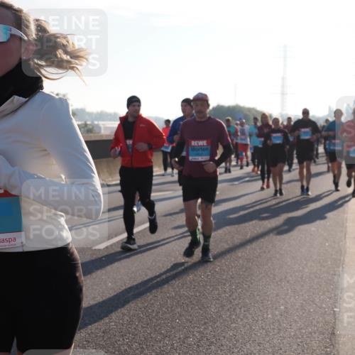 03.10.2025 - Köhlbrandbrückenlauf Fabian Wolf http://msf.ph/oto/9007856 03.10.2025 09:20:22 Position 3 3723 meine-sportfotos.de
