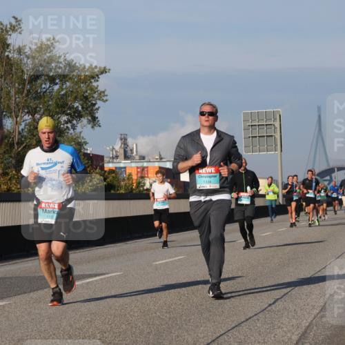 03.10.2025 - Köhlbrandbrückenlauf Luisa Fischer http://msf.ph/oto/9007870 03.10.2025 10:49:41 Position 3 41, 1116, 1334 meine-sportfotos.de