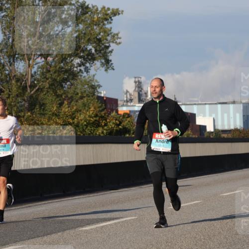 03.10.2025 - Köhlbrandbrückenlauf Luisa Fischer http://msf.ph/oto/9007922 03.10.2025 10:49:44 Position 3 1878, 1313 meine-sportfotos.de
