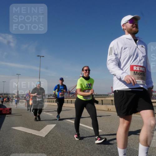 03.10.2025 - Köhlbrandbrückenlauf Matties Gatica Varas http://msf.ph/oto/9007923 03.10.2025 13:03:39 Position 2 5193 meine-sportfotos.de
