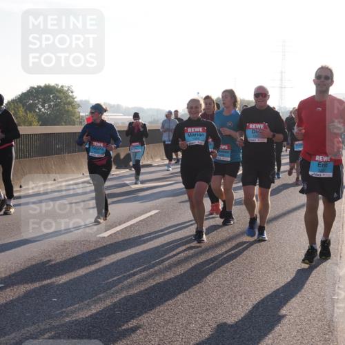 03.10.2025 - Köhlbrandbrückenlauf Fabian Wolf http://msf.ph/oto/9007928 03.10.2025 09:20:25 Position 3 2079, 1304, 1303, 3201 meine-sportfotos.de