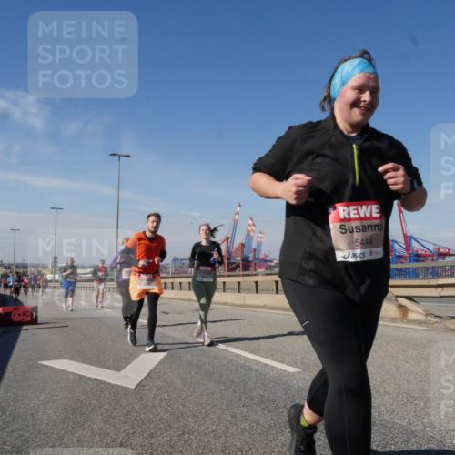 03.10.2025 - Köhlbrandbrückenlauf Matties Gatica Varas http://msf.ph/oto/9007958 03.10.2025 13:03:42 Position 2 5444 meine-sportfotos.de