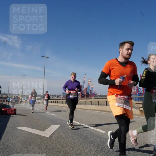 03.10.2025 - Köhlbrandbrückenlauf Matties Gatica Varas http://msf.ph/oto/9007988 03.10.2025 13:03:44 Position 2 508, 4944 meine-sportfotos.de