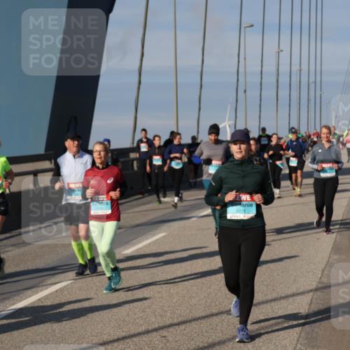 03.10.2025 - Köhlbrandbrückenlauf Julia Fischer http://msf.ph/oto/9008075 03.10.2025 10:02:34 Position 2 2271 meine-sportfotos.de