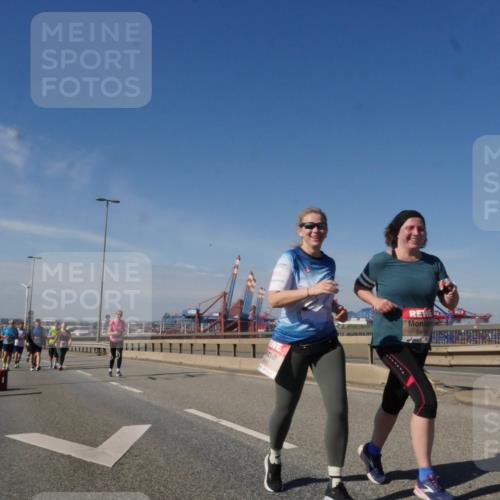 03.10.2025 - Köhlbrandbrückenlauf Matties Gatica Varas http://msf.ph/oto/9008118 03.10.2025 13:03:53 Position 2 640, 118 meine-sportfotos.de