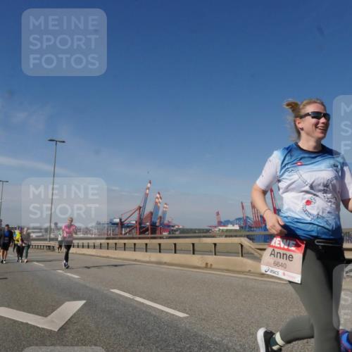 03.10.2025 - Köhlbrandbrückenlauf Matties Gatica Varas http://msf.ph/oto/9008123 03.10.2025 13:03:54 Position 2 6640 meine-sportfotos.de