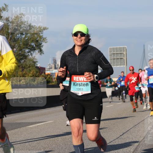 03.10.2025 - Köhlbrandbrückenlauf Luisa Fischer http://msf.ph/oto/9008248 03.10.2025 10:50:05 Position 3 1702, 1353 meine-sportfotos.de