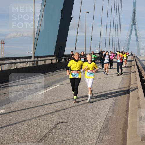 03.10.2025 - Köhlbrandbrückenlauf Julia Fischer http://msf.ph/oto/9008335 03.10.2025 10:03:55 Position 2  meine-sportfotos.de