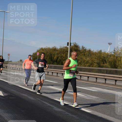03.10.2025 - Köhlbrandbrückenlauf Julia Fischer http://msf.ph/oto/9008469 03.10.2025 12:50:36 Position 3  meine-sportfotos.de