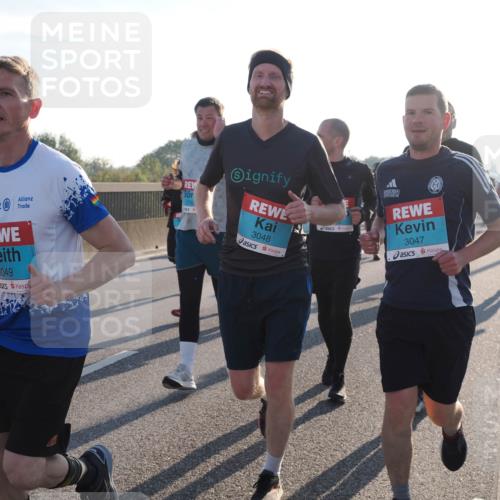 03.10.2025 - Köhlbrandbrückenlauf Fabian Wolf http://msf.ph/oto/9008750 03.10.2025 09:20:49 Position 3 3207, 3049, 178, 3048, 3047 meine-sportfotos.de