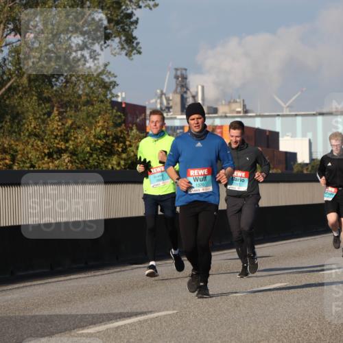 03.10.2025 - Köhlbrandbrückenlauf Luisa Fischer http://msf.ph/oto/9008793 03.10.2025 10:50:39 Position 3 1370, 2767 meine-sportfotos.de