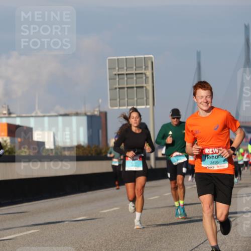 03.10.2025 - Köhlbrandbrückenlauf Luisa Fischer http://msf.ph/oto/9008842 03.10.2025 10:50:42 Position 3 3496, 649 meine-sportfotos.de