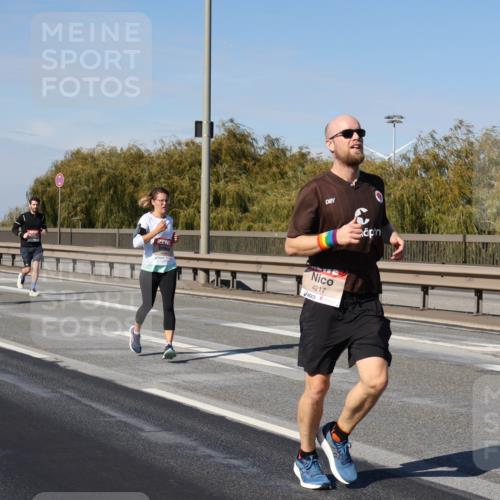 03.10.2025 - Köhlbrandbrückenlauf Julia Fischer http://msf.ph/oto/9008876 03.10.2025 12:51:35 Position 3 4217, 4 meine-sportfotos.de