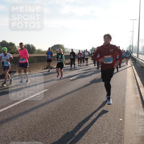 03.10.2025 - Köhlbrandbrückenlauf Fabian Wolf http://msf.ph/oto/9008956 03.10.2025 09:20:54 Position 3 3738 meine-sportfotos.de