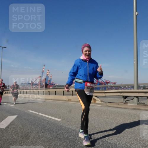 03.10.2025 - Köhlbrandbrückenlauf Matties Gatica Varas http://msf.ph/oto/9008957 03.10.2025 13:05:17 Position 2 5184, 118 meine-sportfotos.de