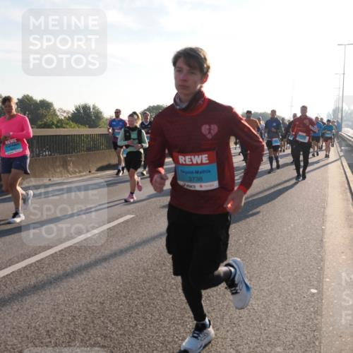 03.10.2025 - Köhlbrandbrückenlauf Fabian Wolf http://msf.ph/oto/9008981 03.10.2025 09:20:54 Position 3 3738 meine-sportfotos.de