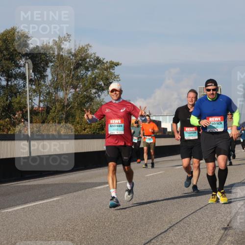 03.10.2025 - Köhlbrandbrückenlauf Luisa Fischer http://msf.ph/oto/9008994 03.10.2025 10:50:52 Position 3 1033, 1239, 132 meine-sportfotos.de