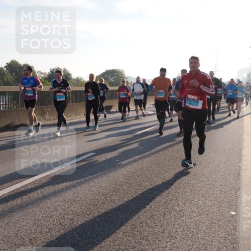 03.10.2025 - Köhlbrandbrückenlauf Fabian Wolf http://msf.ph/oto/9009042 03.10.2025 09:20:56 Position 3 1066 meine-sportfotos.de