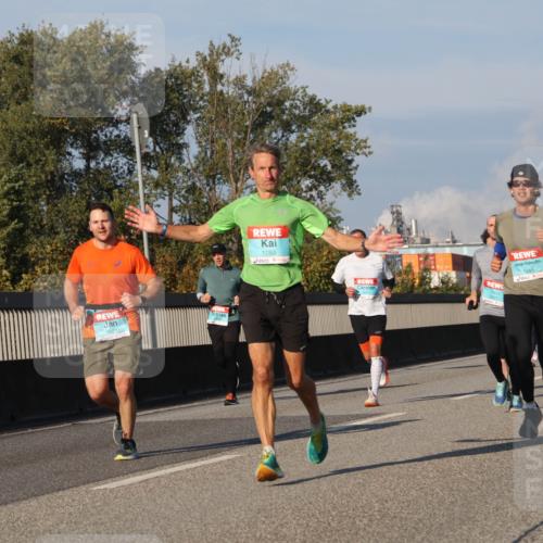 03.10.2025 - Köhlbrandbrückenlauf Luisa Fischer http://msf.ph/oto/9009073 03.10.2025 10:50:57 Position 3 1080, 1245 meine-sportfotos.de