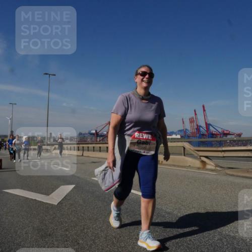 03.10.2025 - Köhlbrandbrückenlauf Matties Gatica Varas http://msf.ph/oto/9009091 03.10.2025 13:05:40 Position 2 5999 meine-sportfotos.de