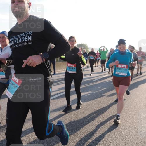 03.10.2025 - Köhlbrandbrückenlauf Fabian Wolf http://msf.ph/oto/9009212 03.10.2025 09:21:00 Position 3 1746, 85, 3480, 1754 meine-sportfotos.de