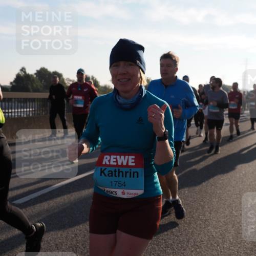 03.10.2025 - Köhlbrandbrückenlauf Fabian Wolf http://msf.ph/oto/9009247 03.10.2025 09:21:01 Position 3 1754 meine-sportfotos.de