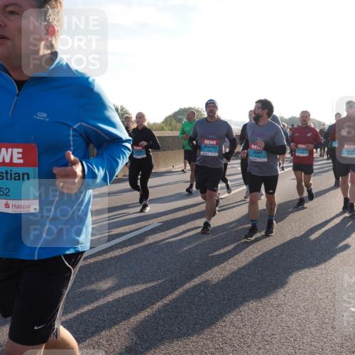 03.10.2025 - Köhlbrandbrückenlauf Fabian Wolf http://msf.ph/oto/9009292 03.10.2025 09:21:02 Position 3 1752, 3026 meine-sportfotos.de