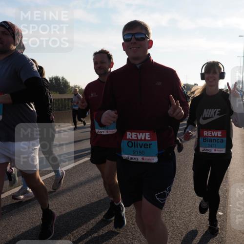 03.10.2025 - Köhlbrandbrückenlauf Fabian Wolf http://msf.ph/oto/9009394 03.10.2025 09:21:04 Position 3 1945, 2150, 2471 meine-sportfotos.de