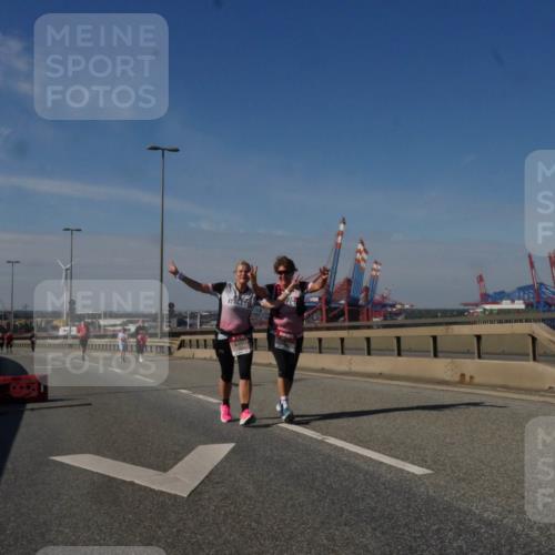 03.10.2025 - Köhlbrandbrückenlauf Matties Gatica Varas http://msf.ph/oto/9009544 03.10.2025 13:06:45 Position 2  meine-sportfotos.de