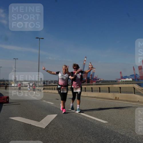 03.10.2025 - Köhlbrandbrückenlauf Matties Gatica Varas http://msf.ph/oto/9009551 03.10.2025 13:06:45 Position 2  meine-sportfotos.de