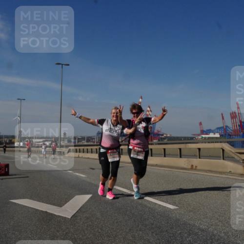 03.10.2025 - Köhlbrandbrückenlauf Matties Gatica Varas http://msf.ph/oto/9009554 03.10.2025 13:06:46 Position 2 6550 meine-sportfotos.de