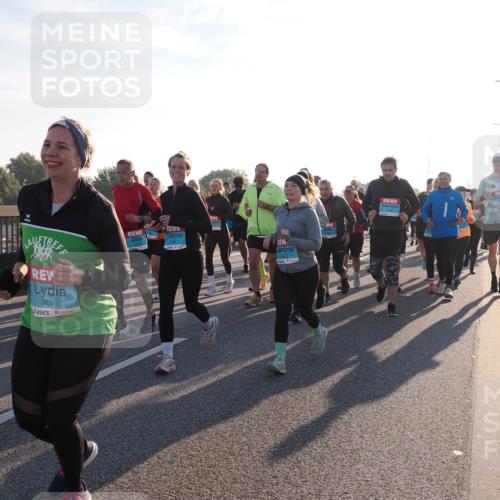 03.10.2025 - Köhlbrandbrückenlauf Fabian Wolf http://msf.ph/oto/9009561 03.10.2025 09:21:08 Position 3 1903, 3619, 1479 meine-sportfotos.de