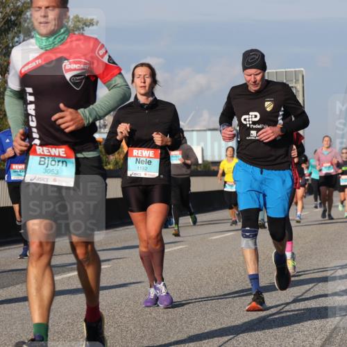 03.10.2025 - Köhlbrandbrückenlauf Luisa Fischer http://msf.ph/oto/9009683 03.10.2025 10:51:36 Position 3 3753, 3053, 1152 meine-sportfotos.de