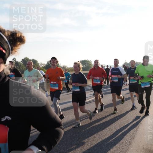 03.10.2025 - Köhlbrandbrückenlauf Fabian Wolf http://msf.ph/oto/9009702 03.10.2025 09:21:13 Position 3 2025, 3213, 2171, 3109 meine-sportfotos.de