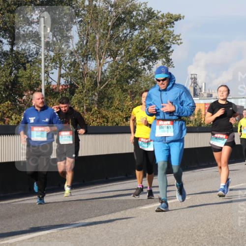 03.10.2025 - Köhlbrandbrückenlauf Luisa Fischer http://msf.ph/oto/9009792 03.10.2025 10:51:42 Position 3 1328, 3579 meine-sportfotos.de