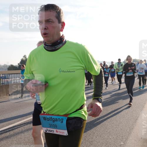 03.10.2025 - Köhlbrandbrückenlauf Fabian Wolf http://msf.ph/oto/9009803 03.10.2025 09:21:15 Position 3 3109 meine-sportfotos.de