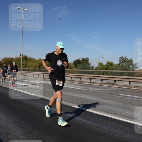 03.10.2025 - Köhlbrandbrückenlauf Julia Fischer http://msf.ph/oto/9009817 03.10.2025 12:54:00 Position 3  meine-sportfotos.de