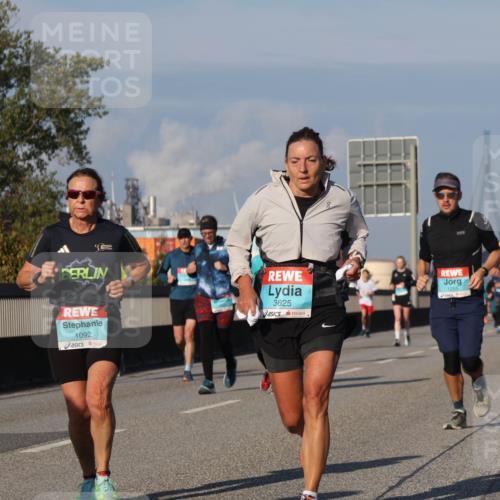 03.10.2025 - Köhlbrandbrückenlauf Luisa Fischer http://msf.ph/oto/9009842 03.10.2025 10:51:46 Position 3 1092, 3625, 1255 meine-sportfotos.de