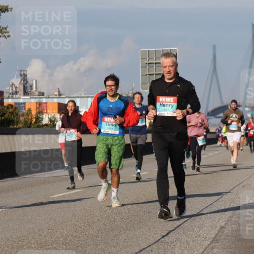 03.10.2025 - Köhlbrandbrückenlauf Luisa Fischer http://msf.ph/oto/9010002 03.10.2025 10:51:57 Position 3 3484, 1397 meine-sportfotos.de