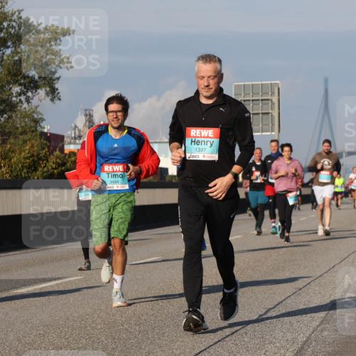 03.10.2025 - Köhlbrandbrückenlauf Luisa Fischer http://msf.ph/oto/9010019 03.10.2025 10:51:59 Position 3 3484, 1397 meine-sportfotos.de