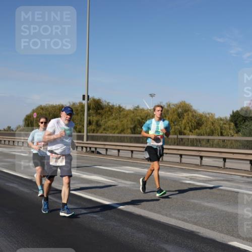 03.10.2025 - Köhlbrandbrückenlauf Julia Fischer http://msf.ph/oto/9010025 03.10.2025 12:54:37 Position 3  meine-sportfotos.de