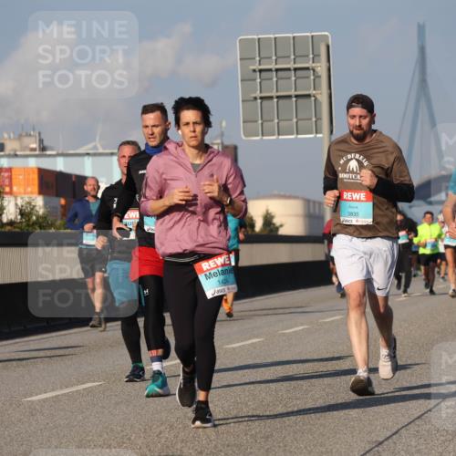 03.10.2025 - Köhlbrandbrückenlauf Luisa Fischer http://msf.ph/oto/9010073 03.10.2025 10:52:03 Position 3 1424, 3835 meine-sportfotos.de