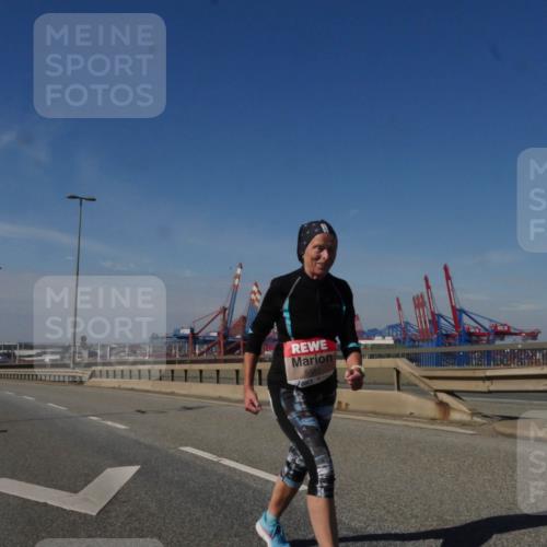 03.10.2025 - Köhlbrandbrückenlauf Matties Gatica Varas http://msf.ph/oto/9010079 03.10.2025 13:08:20 Position 2 5581, 118 meine-sportfotos.de
