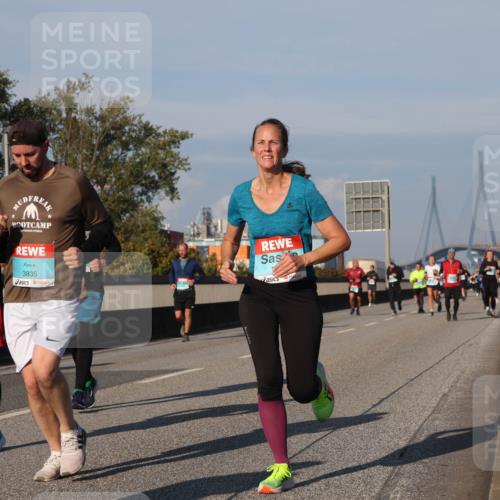 03.10.2025 - Köhlbrandbrückenlauf Luisa Fischer http://msf.ph/oto/9010132 03.10.2025 10:52:07 Position 3 3188, 3835 meine-sportfotos.de