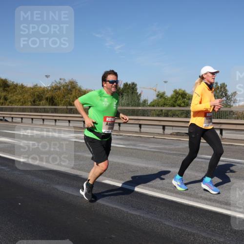 03.10.2025 - Köhlbrandbrückenlauf Julia Fischer http://msf.ph/oto/9010138 03.10.2025 12:55:00 Position 3  meine-sportfotos.de
