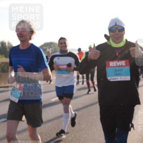 03.10.2025 - Köhlbrandbrückenlauf Fabian Wolf http://msf.ph/oto/9010169 03.10.2025 09:21:26 Position 3 3843 meine-sportfotos.de