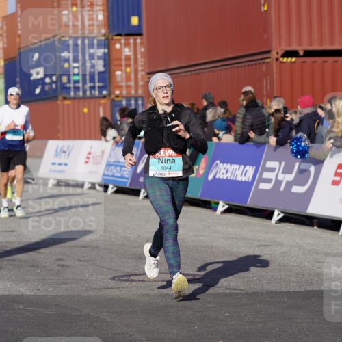 03.10.2025 - Köhlbrandbrückenlauf Michael Burmester http://msf.ph/oto/9010170 03.10.2025 10:11:12 Ziel 1341, 1844, 2214, 2939, 3011, 3120, 3121, 3167, 3238, 3542 meine-sportfotos.de