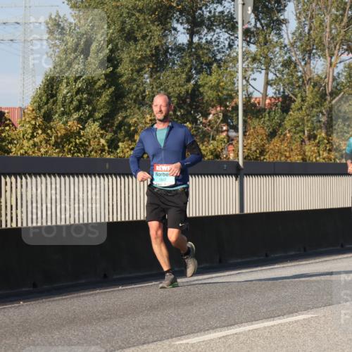 03.10.2025 - Köhlbrandbrückenlauf Luisa Fischer http://msf.ph/oto/9010202 03.10.2025 10:52:12 Position 3 1582, 913 meine-sportfotos.de